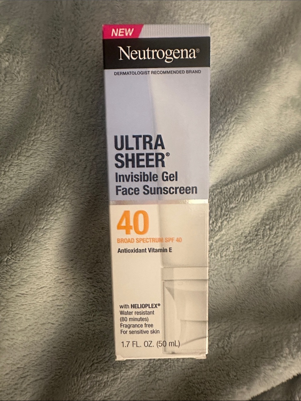 Neutrogena ultra sheer invisible face